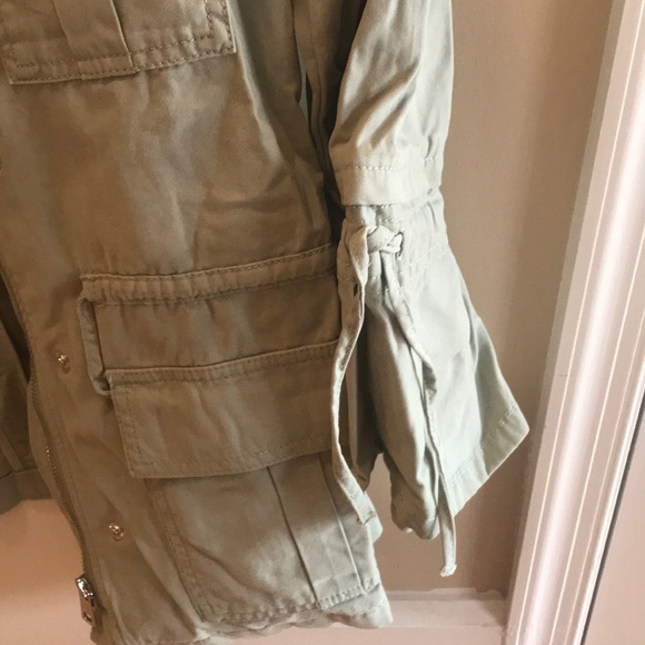 Jacket - Picture 4 of 6